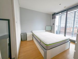 Photo 5- click for photo gallery